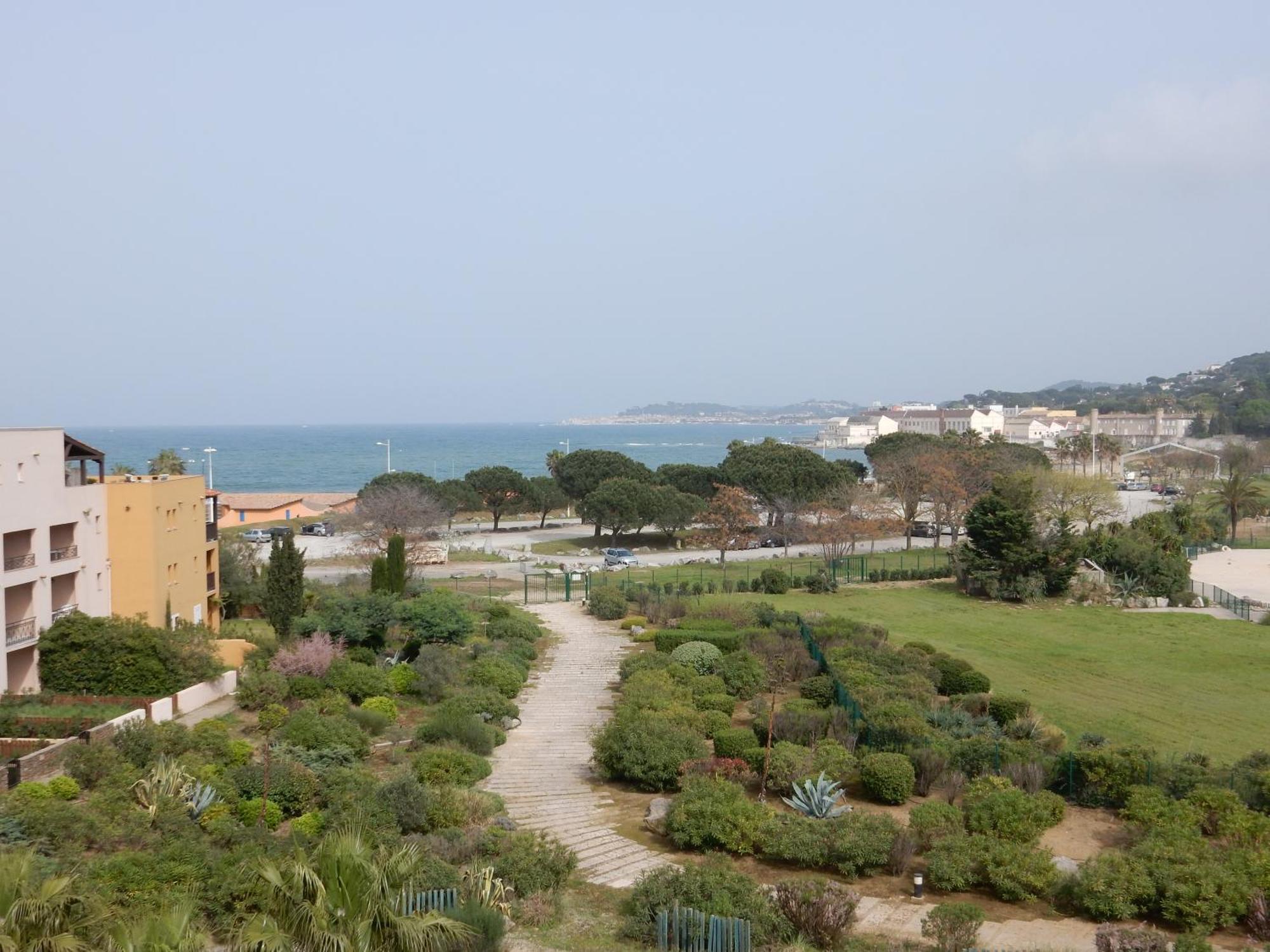 Les Marines De Gassin Apartment Bagian luar foto